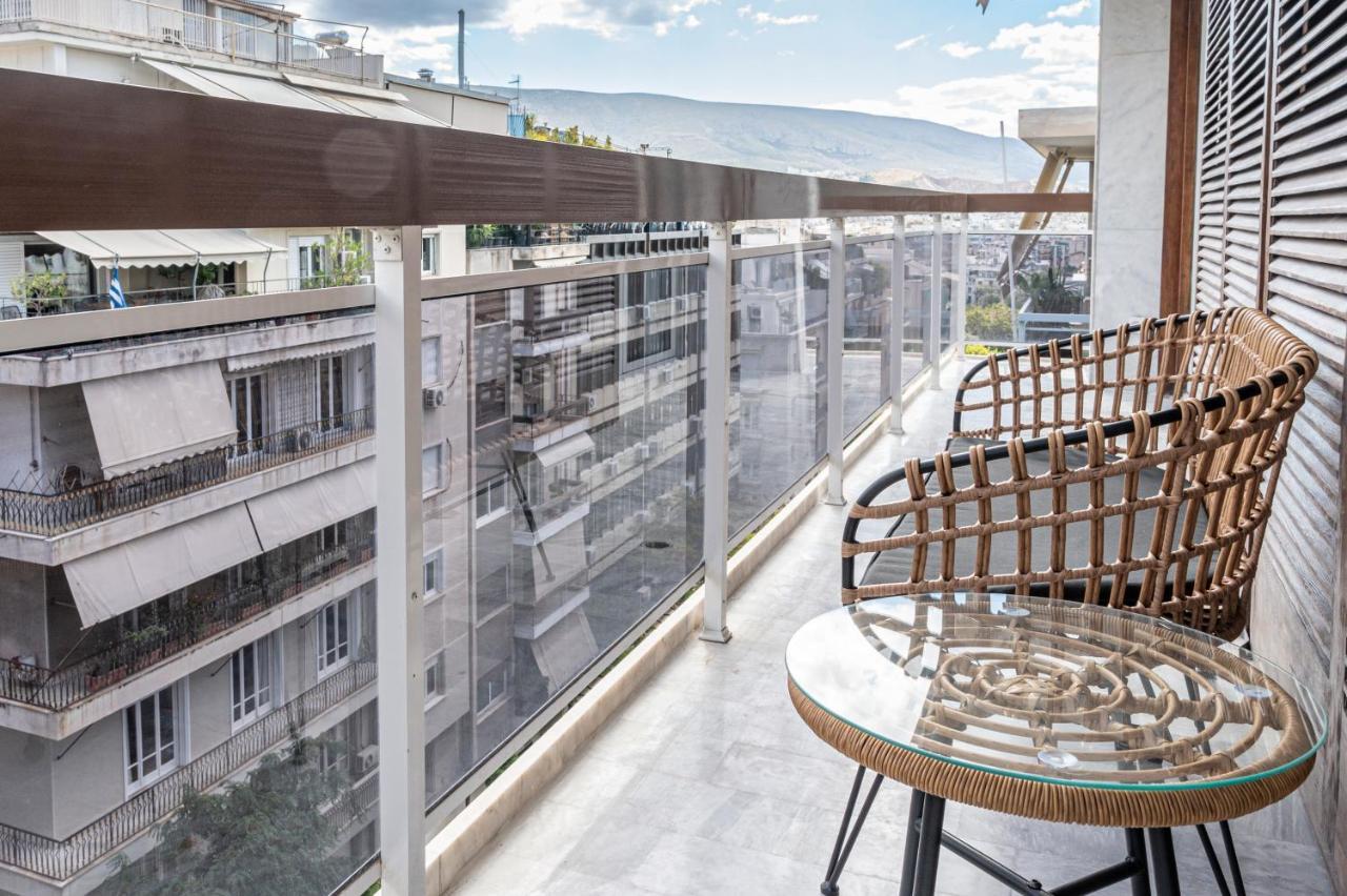 Ferienwohnung Phaedrus Living Luxury Penthouse Ploutarchou Athen Exterior foto