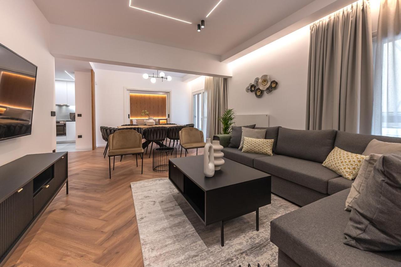 Ferienwohnung Phaedrus Living Luxury Penthouse Ploutarchou Athen Exterior foto