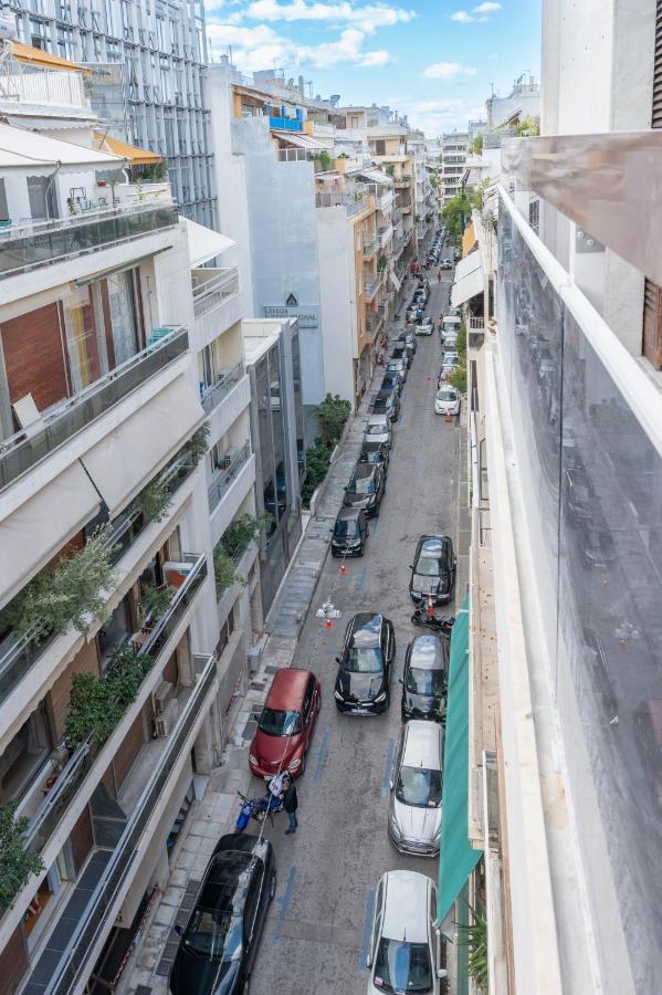 Ferienwohnung Phaedrus Living Luxury Penthouse Ploutarchou Athen Exterior foto